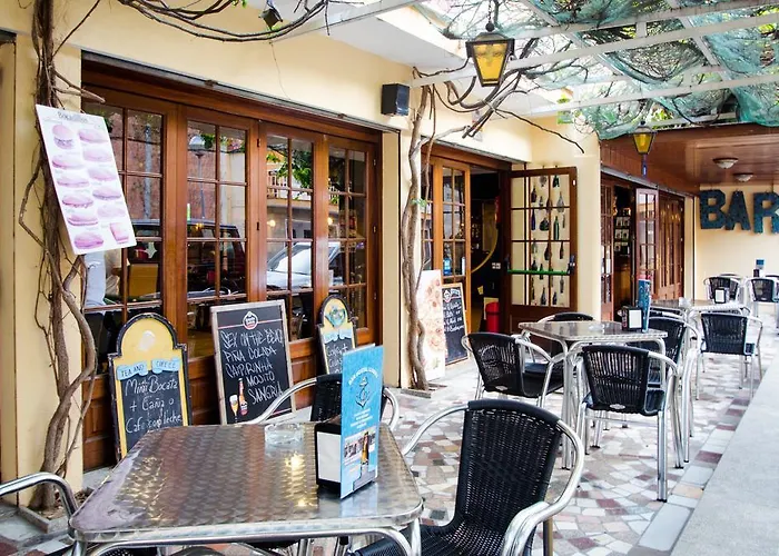 Hostal Lloret